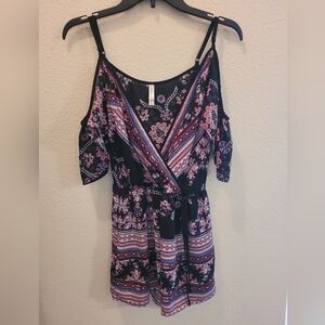 Off shoulder xhilaration romper size M